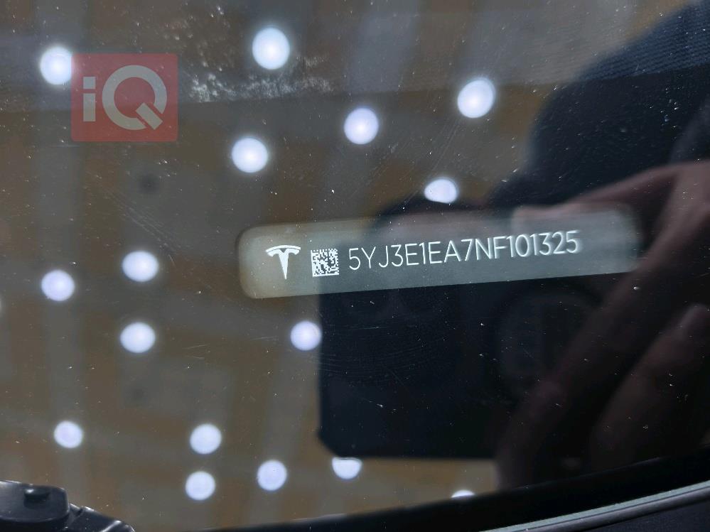 تسلا موديل 3